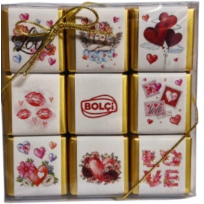 Bolci Tejcsokoládé Love Kockák Mogyorós Gianduja Krémmel 144g
